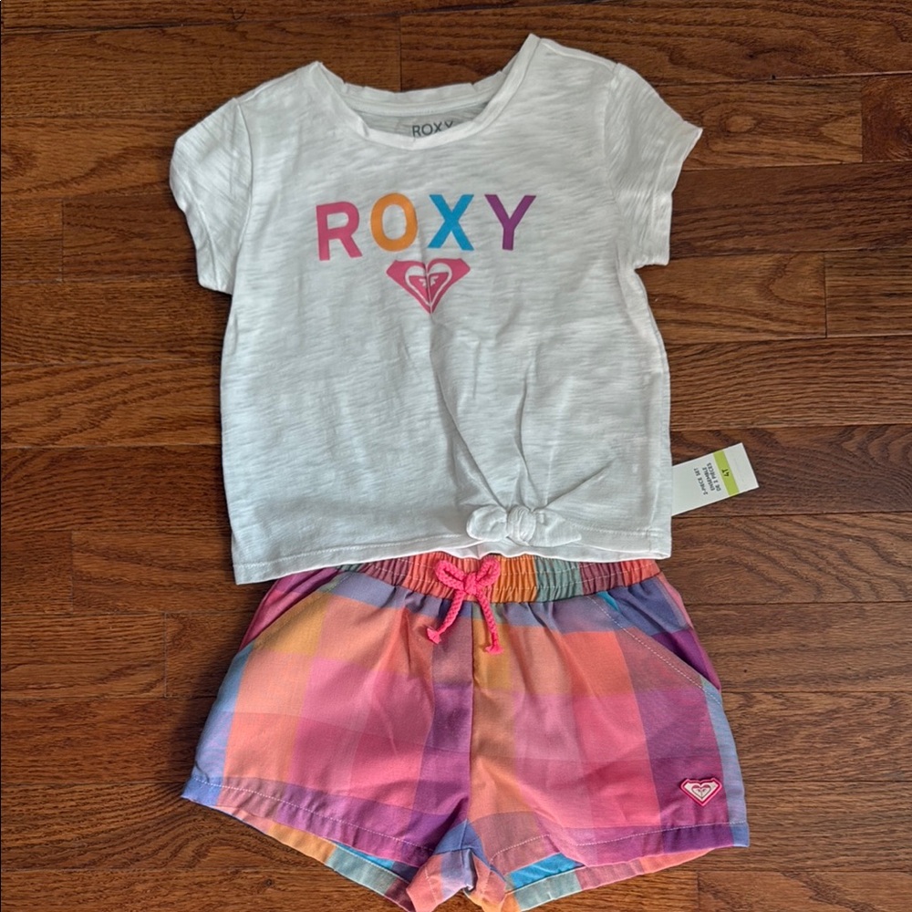 Roxy White Tee and Multicolor Shorts Set